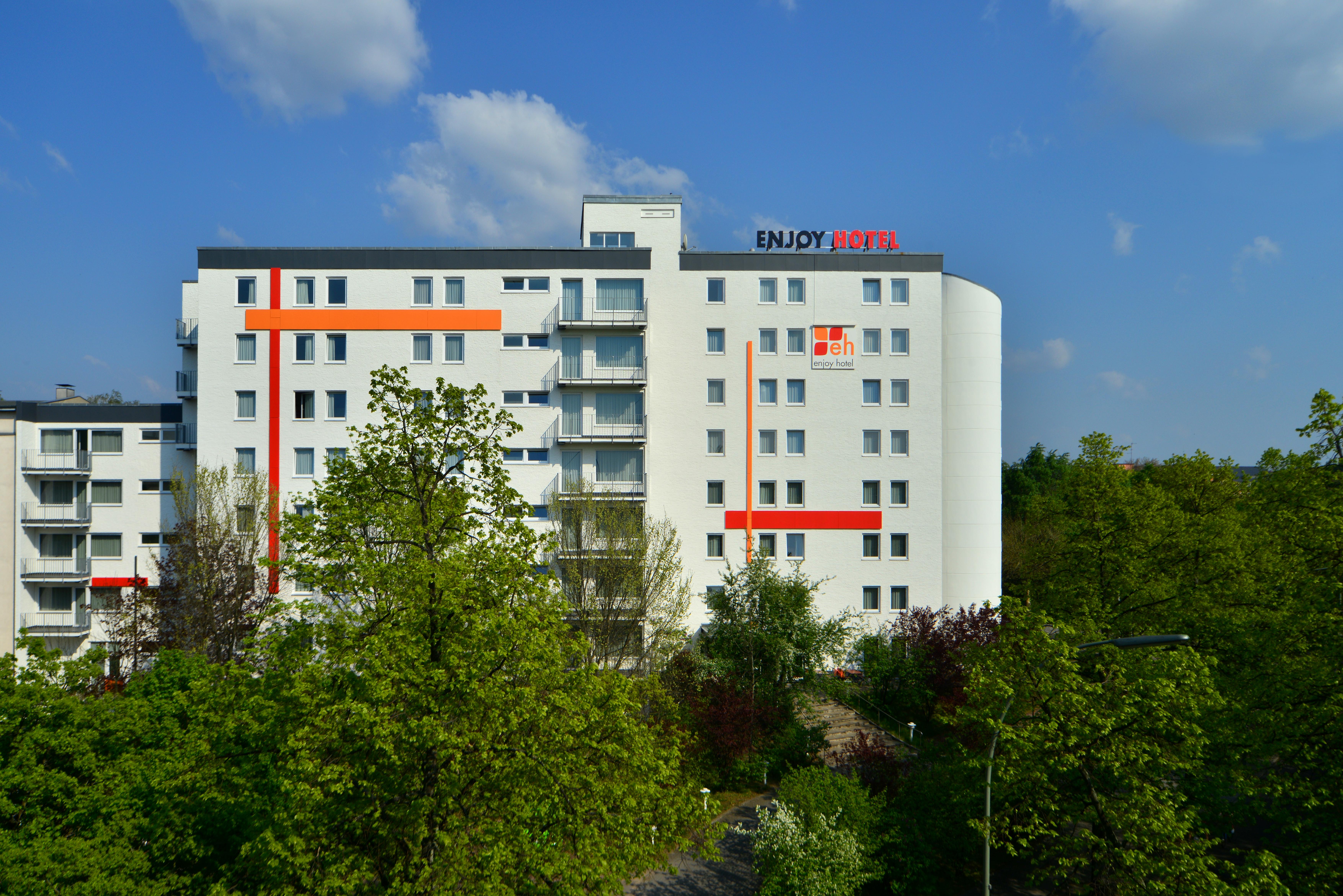 Enjoy Hostel Berlin City West Exterior photo